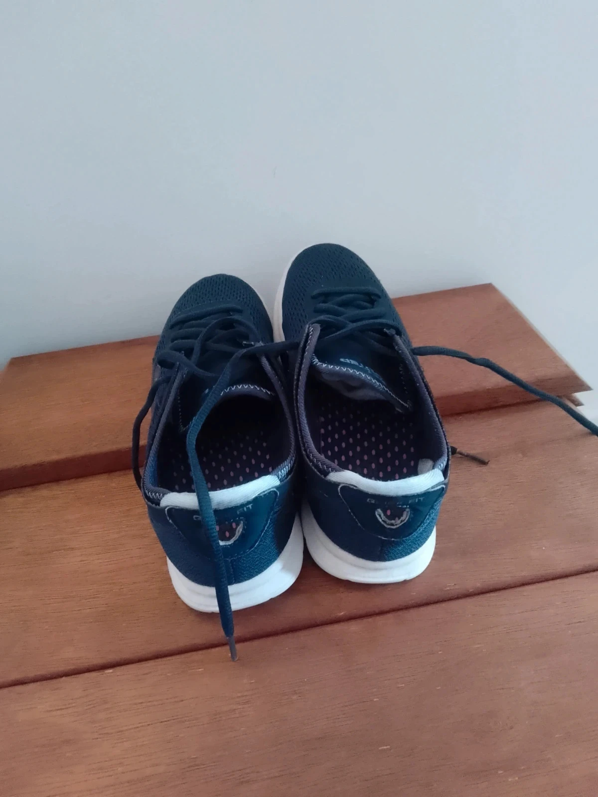 Women's Skechers Sneakers Size 36 – photo 4